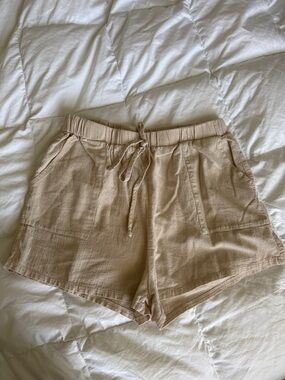 Beige Linen Short Women's Size Medium